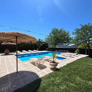 Turistico Loma Alta Cambil